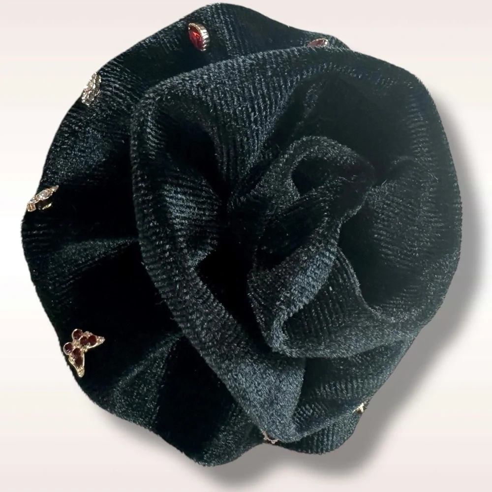 Free People Black Velvet Rosette Brooch with 5 Pairs of Stud Earrings Butterfly